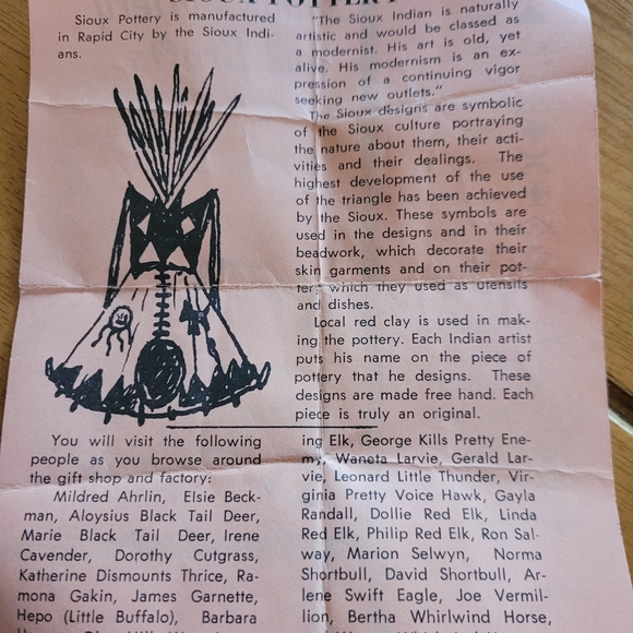 Handmade Sioux pottery - Picture 3 of 5